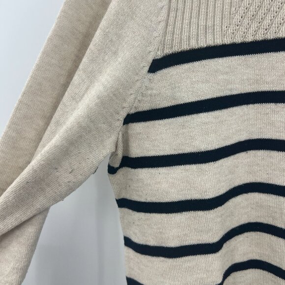 Liz Claiborne Ivory Black Stripe Sweater Women's Medium - Picture 2 of 6